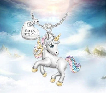 Unicorn Necklace™ | Denne smukke halskæde indeholder al magien som enhjørninger har!